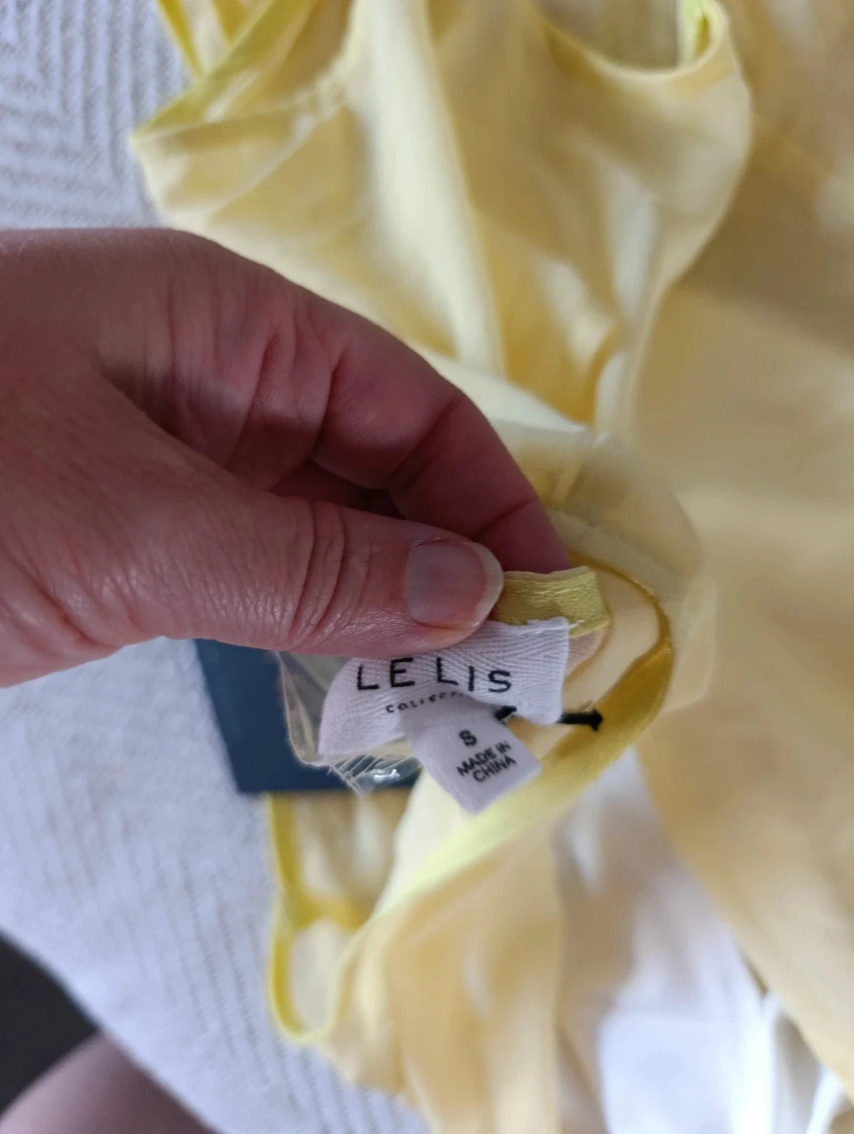 Le Lis pastel yellow women's chic elegant transparent voile T-shirt – photo 11